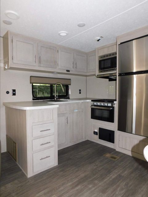 2023 Forest River Sky Series Aurora 31KDS