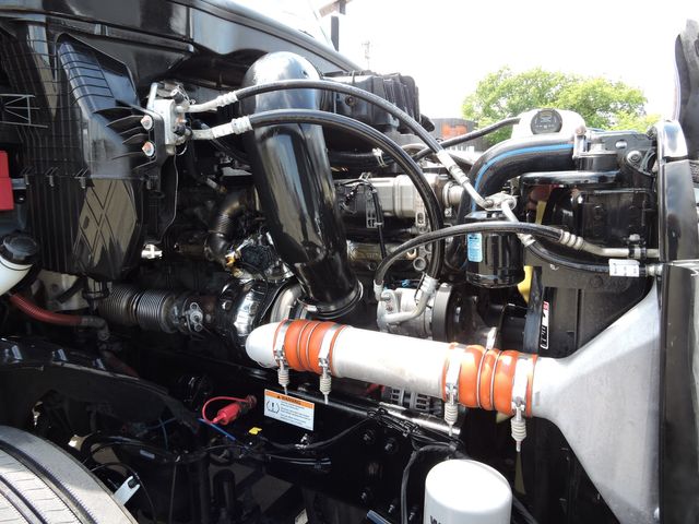2023 Freightliner PT126 Daycab