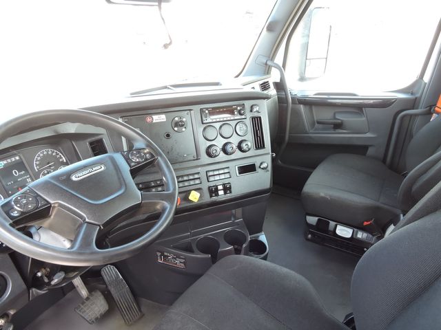 2023 Freightliner PT126 Daycab