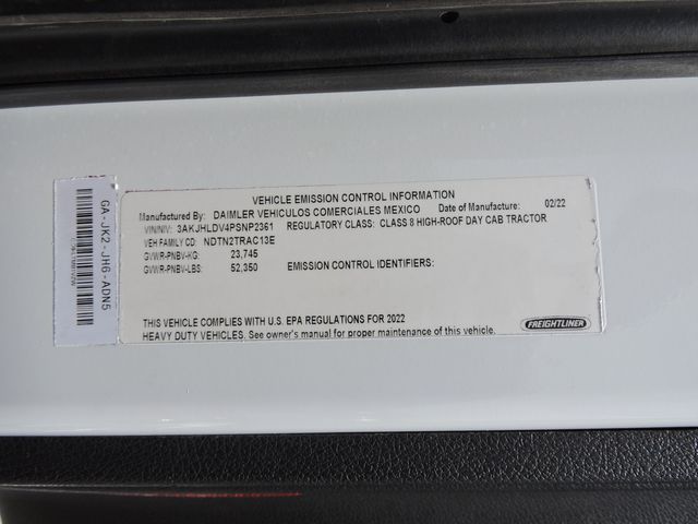 2023 Freightliner PT126 Daycab