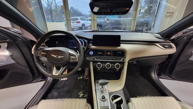 2023 Genesis G70 2.0T AWD Prestige