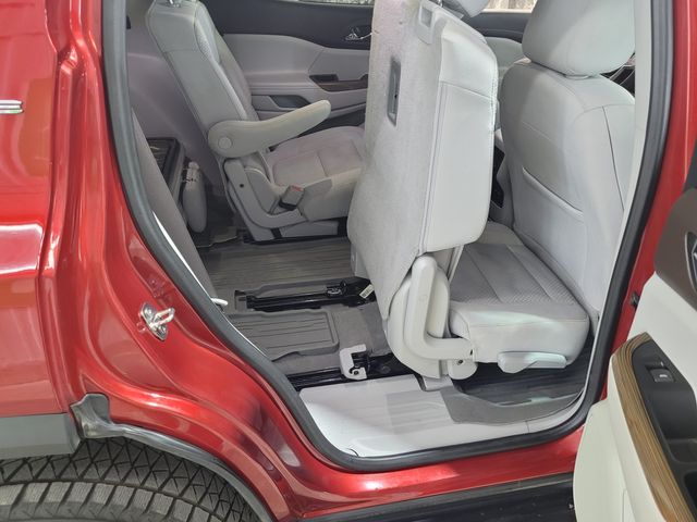 2023 GMC Acadia SLE AWD  - Financing -  No Dealer Fees | Dickinson, ND | Autorama Auto Sales and Rentals