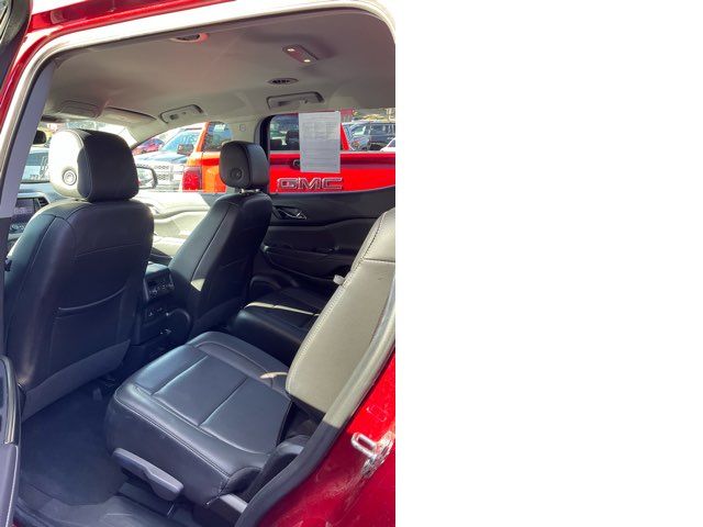 2023 GMC Acadia SLT - John Gibson Auto Sales Hot Springs 2023 GMC Acadia SLT - John Gibson Auto Sales Hot Springs