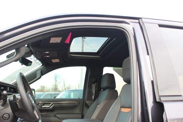 2023 GMC Sierra 1500 AT4 Black Widow | Granite City, Illinois | MasterCars Company Inc.