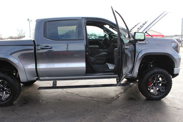 2023 GMC Sierra 1500 AT4 Black Widow | Granite City, Illinois | MasterCars Company Inc.