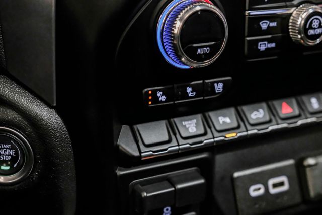 2023 GMC Sierra 2500HD SLT | Addison, TX | Mr Car Guys 2023 GMC Sierra 2500HD SLT | Addison, TX | Mr Car Guys