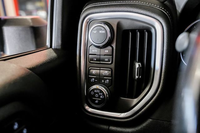 2023 GMC Sierra 2500HD SLT | Addison, TX | Mr Car Guys 2023 GMC Sierra 2500HD SLT | Addison, TX | Mr Car Guys