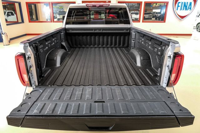 2023 GMC Sierra 2500HD SLT