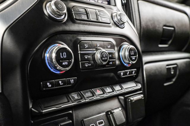 2023 GMC Sierra 2500HD SLT | Addison, TX | Mr Car Guys