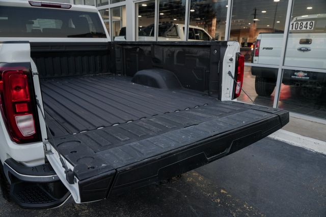 2023 GMC Sierra 2500HD SLE X31 CREW CAB LONG BED 4X4 / 1-OWNER | Austin, TX | Rocky Mountain Truck Stop Austin 2023 GMC Sierra 2500HD SLE X31 CREW CAB LONG BED 4X4 / 1-OWNER | Austin, TX | Rocky Mountain Truck Stop Austin