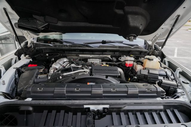 2023 GMC Sierra 2500HD SLE X31 CREW CAB LONG BED 4X4 / 1-OWNER | Austin, TX | Rocky Mountain Truck Stop Austin 2023 GMC Sierra 2500HD SLE X31 CREW CAB LONG BED 4X4 / 1-OWNER | Austin, TX | Rocky Mountain Truck Stop Austin