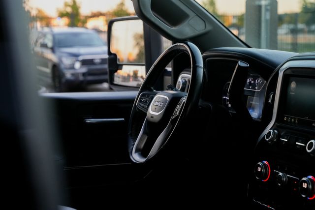 2023 GMC Sierra 2500HD SLE X31 CREW CAB LONG BED 4X4 / 1-OWNER | Austin, TX | Rocky Mountain Truck Stop Austin 2023 GMC Sierra 2500HD SLE X31 CREW CAB LONG BED 4X4 / 1-OWNER | Austin, TX | Rocky Mountain Truck Stop Austin