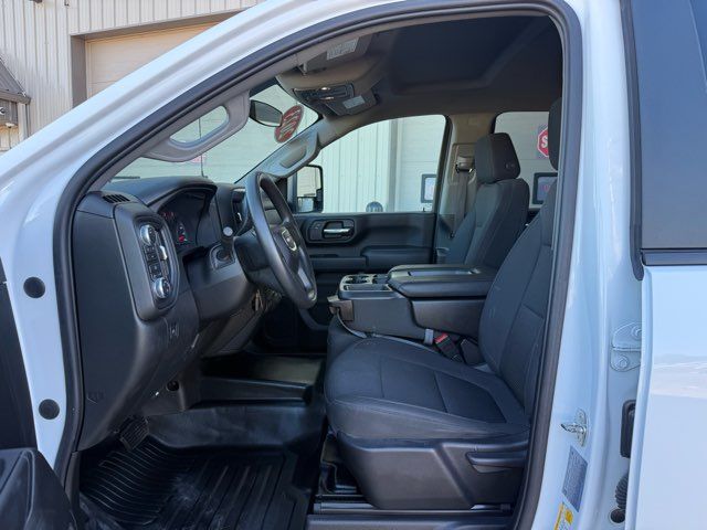 2023 GMC Sierra 2500HD Pro | Gifford, IL | Trav's Automotive 2023 GMC Sierra 2500HD Pro | Gifford, IL | Trav's Automotive