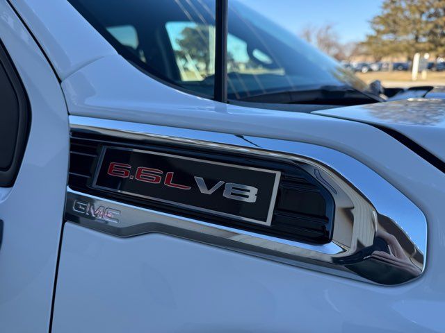 2023 GMC Sierra 2500HD Pro | Gifford, IL | Trav's Automotive 2023 GMC Sierra 2500HD Pro | Gifford, IL | Trav's Automotive