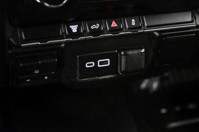 2023 GMC Sierra 3500HD Pro 2023 GMC Sierra 3500HD Pro