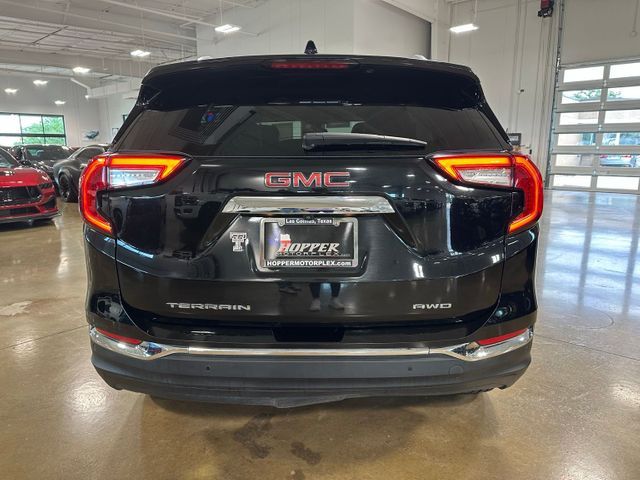 2023 GMC Terrain SLT