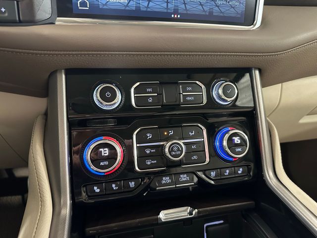 2023 GMC Yukon Denali LIFTED Pro Safety Plus 22" Wheels | Irving, Texas | Hopper Motorplex 2023 GMC Yukon Denali LIFTED Pro Safety Plus 22" Wheels | Irving, Texas | Hopper Motorplex