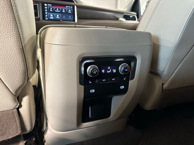 2023 GMC Yukon Denali LIFTED Pro Safety Plus 22" Wheels | Irving, Texas | Hopper Motorplex 2023 GMC Yukon Denali LIFTED Pro Safety Plus 22" Wheels | Irving, Texas | Hopper Motorplex