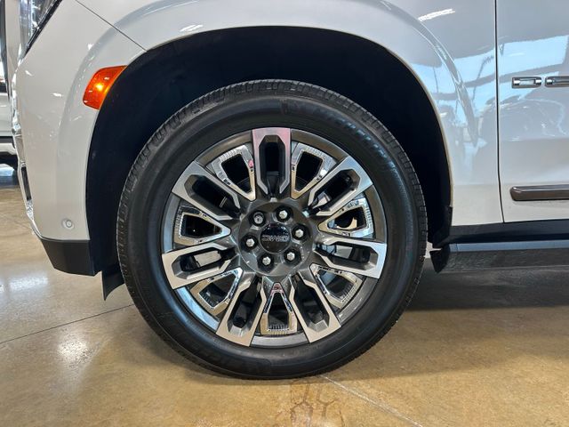 2023 GMC Yukon Denali Ultimate 4WD Rear Media Power Sunroof | Irving, Texas | Hopper Motorplex 2023 GMC Yukon Denali Ultimate 4WD Rear Media Power Sunroof | Irving, Texas | Hopper Motorplex
