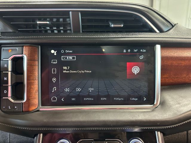 2023 GMC Yukon Denali Ultimate 4WD Rear Media Power Sunroof | Irving, Texas | Hopper Motorplex