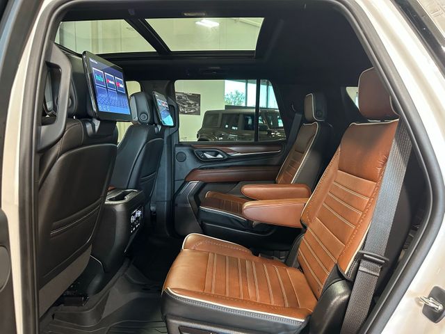 2023 GMC Yukon Denali Ultimate 4WD Rear Media Power Sunroof | Irving, Texas | Hopper Motorplex