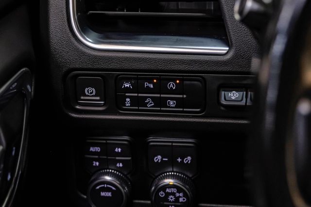 2023 GMC Yukon XL AT4 Premium 4WD 6.2L V8 LIFTED 35" A/T Rear TVs | Dallas, TX | East Dallas Diesel 2023 GMC Yukon XL AT4 Premium 4WD 6.2L V8 LIFTED 35" A/T Rear TVs | Dallas, TX | East Dallas Diesel