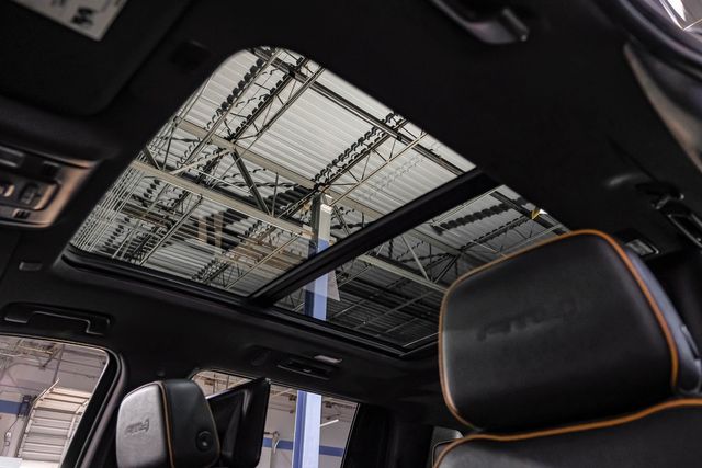 2023 GMC Yukon XL AT4 Premium 4WD 6.2L V8 LIFTED 35" A/T Rear TVs | Dallas, TX | East Dallas Diesel