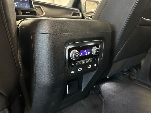 2023 GMC Yukon XL SLT Premium Package Dual Buckets Media Entertai... | Irving, Texas | Hopper Motorplex