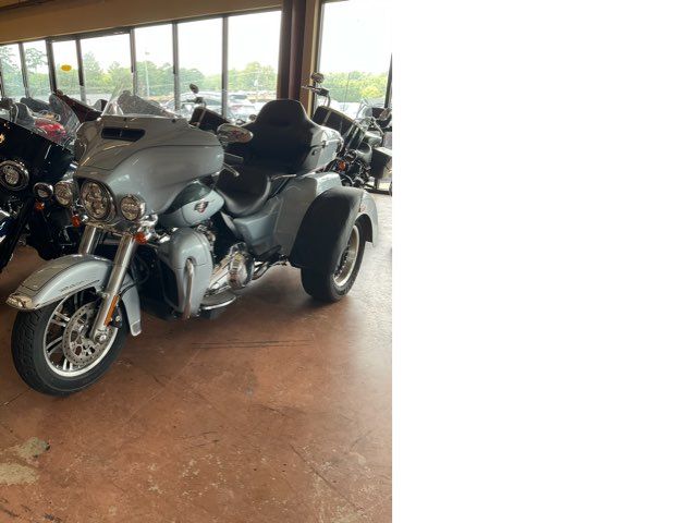 2023 Harley-Davidson FLHTCUTG HEAVY WEIGHT - John Gibson Auto Sales Hot Springs 2023 Harley-Davidson FLHTCUTG HEAVY WEIGHT - John Gibson Auto Sales Hot Springs