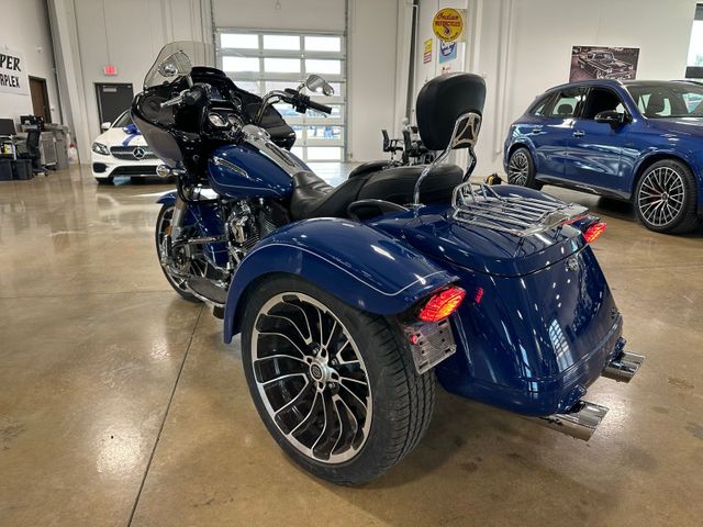 2023 Harley-Davidson Road Glide 3 Trike V-Twin | Irving, Texas | Hopper Motorplex 2023 Harley-Davidson Road Glide 3 Trike V-Twin | Irving, Texas | Hopper Motorplex