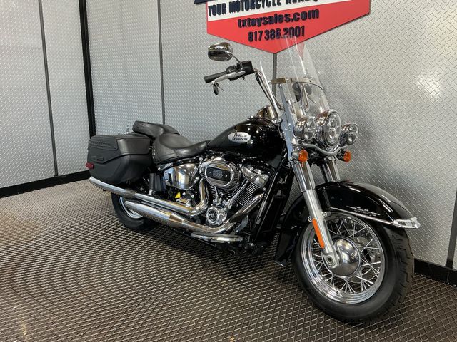 2023 Harley-Davidson Softail Heritage Classic | Fort Worth, TX | TX Toy Sales 2023 Harley-Davidson Softail Heritage Classic | Fort Worth, TX | TX Toy Sales