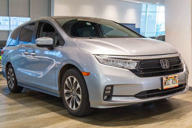 2023 Honda Odyssey at Autosource, photo 2