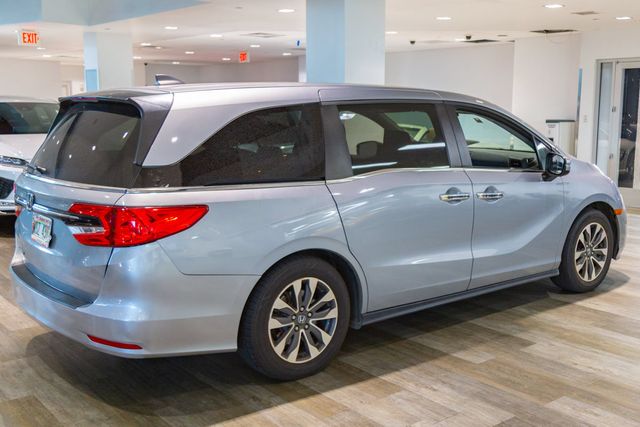 2023 Honda Odyssey at Autosource, photo 5