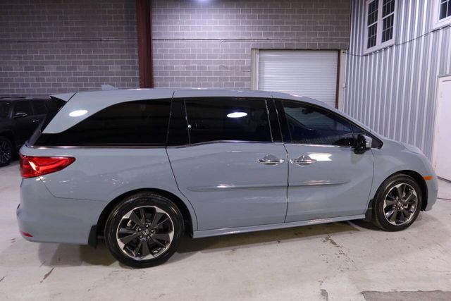 2023 Honda Odyssey Elite 4dr Mini Van