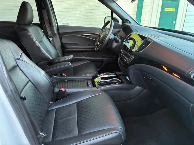 2023 Honda Passport Elite