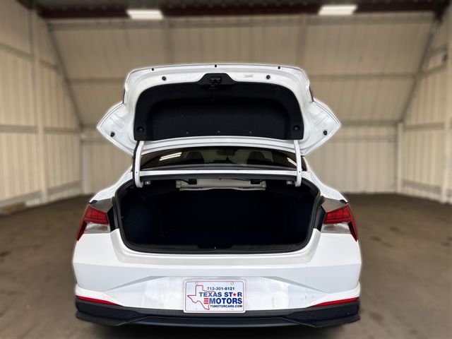 2023 Hyundai ELANTRA BLUE 2023 Hyundai ELANTRA BLUE