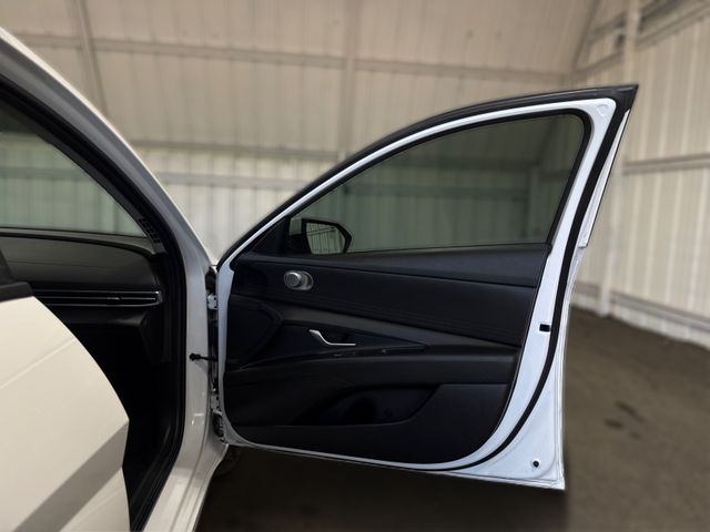 2023 Hyundai ELANTRA BLUE 2023 Hyundai ELANTRA BLUE