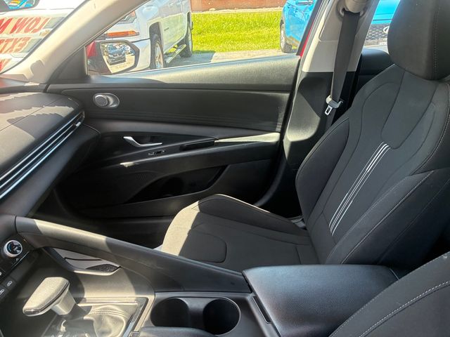 2023 Hyundai ELANTRA SEL | Ontario, OH | New Haven Auto Sales 2023 Hyundai ELANTRA SEL | Ontario, OH | New Haven Auto Sales