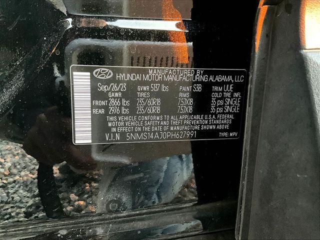 2023 Hyundai Santa Fe SE