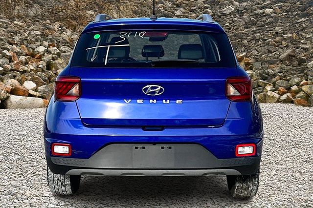 2023 Hyundai VENUE Limited