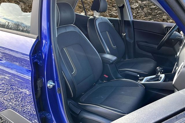 2023 Hyundai VENUE Limited