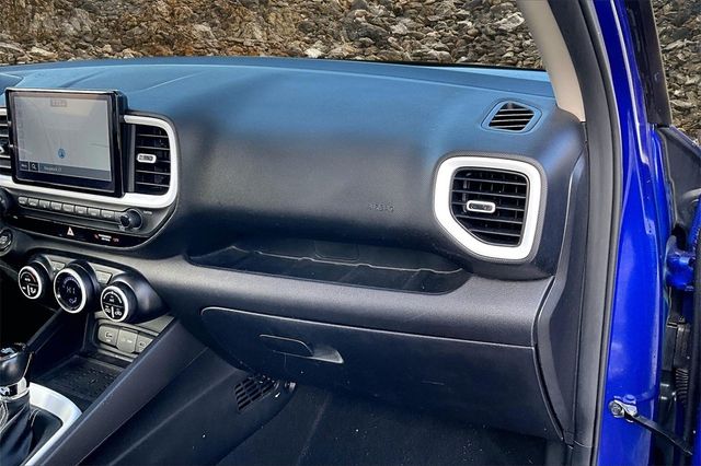 2023 Hyundai VENUE Limited