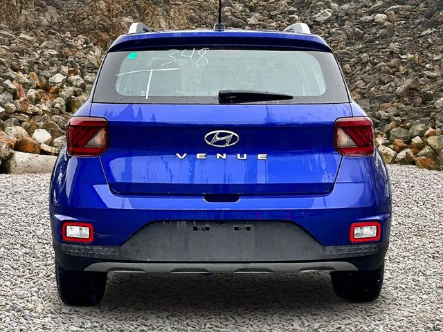 2023 Hyundai VENUE Limited