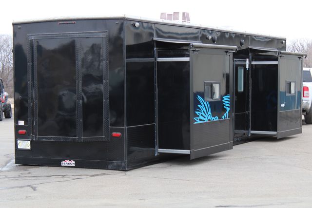 2023 ICE CASTLE 8x35 STUB Custom