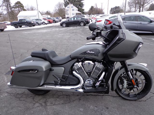 2023 INDIAN CHALLENGER SMOKE