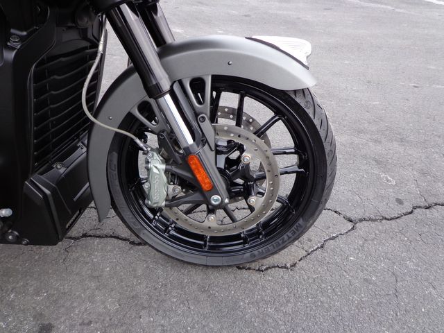 2023 INDIAN CHALLENGER SMOKE