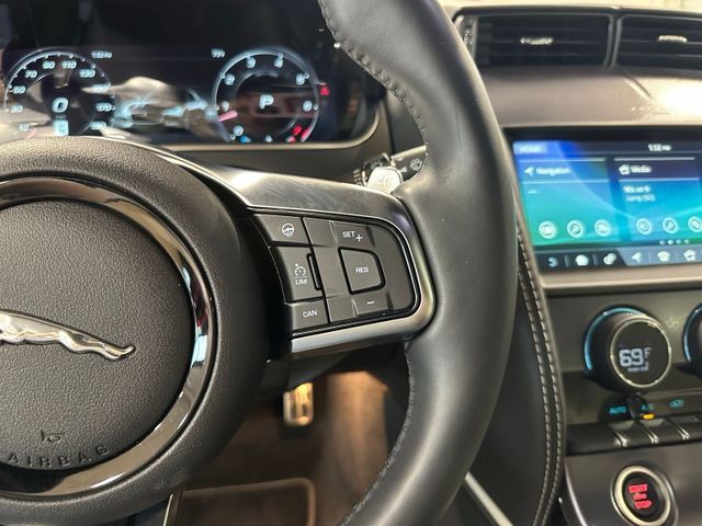 2023 Jaguar F-TYPE P450