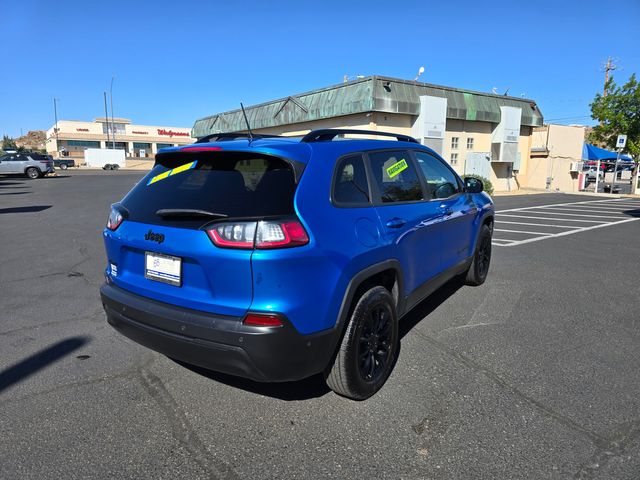 2023 Jeep Cherokee Altitude Lux