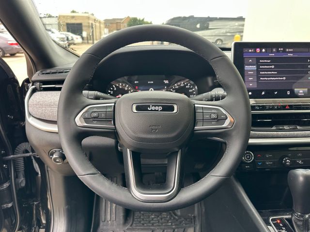 2023 Jeep Compass Latitude Lux | Irving, Texas | Hopper Motorplex 2023 Jeep Compass Latitude Lux | Irving, Texas | Hopper Motorplex