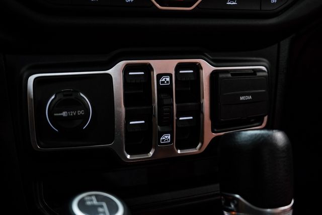 2023 Jeep Gladiator Sport S 4X4 LIFTED, BUMPER, WINCH ,LED'S, LTH,41K | Carrollton, TX | Texas Vehicle Exchange